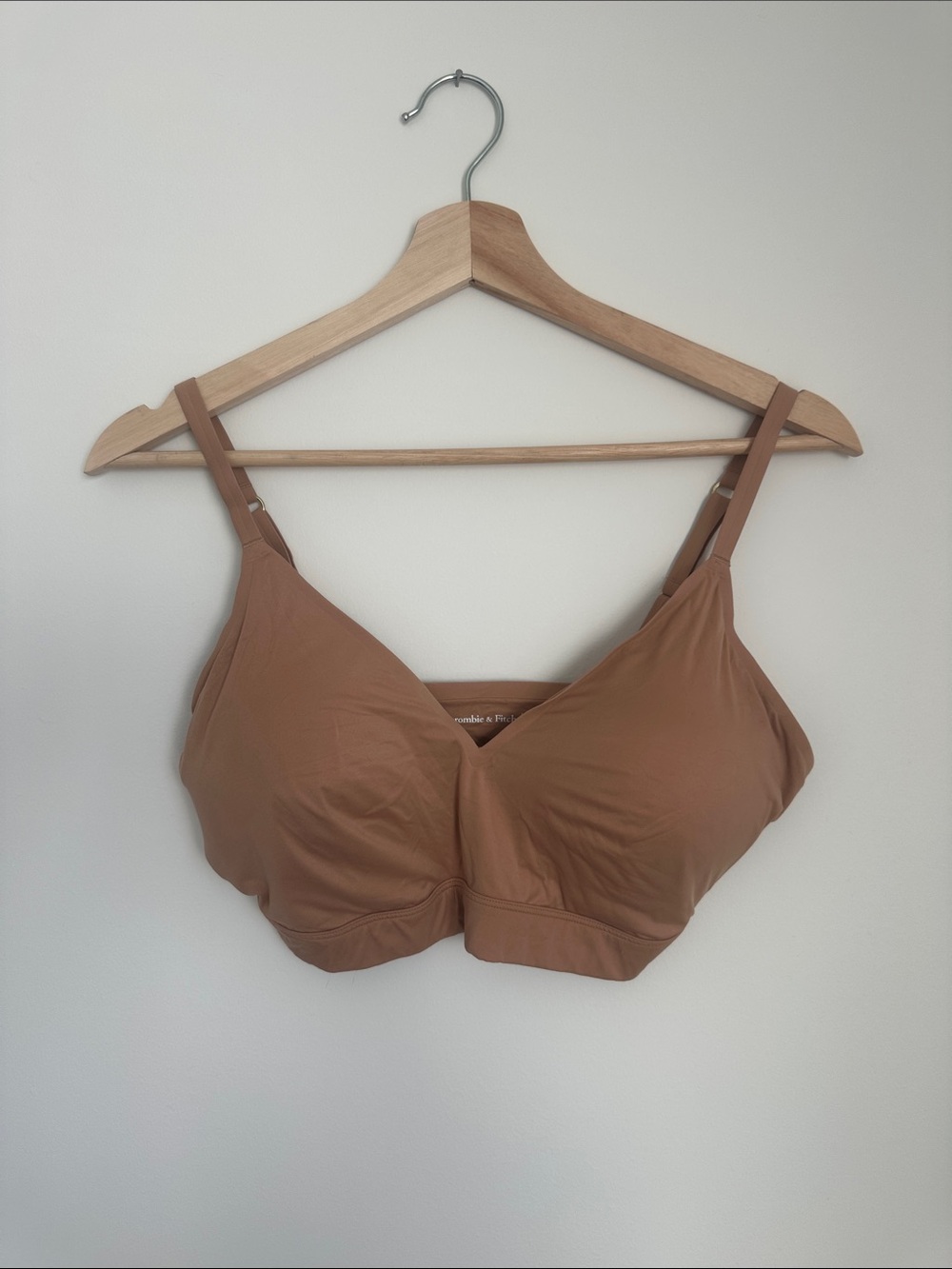 Abercrombie & Fitch Wireless Bra - Tan